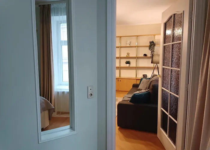 Two Bedroom In Old Town, Up To 6 Guests Апартаменты