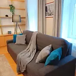 Two Bedroom In Old Town, Up To Six Guests Apartment