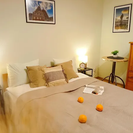 Апартаменты Two Bedroom In Old Town, Up To Six Guests *