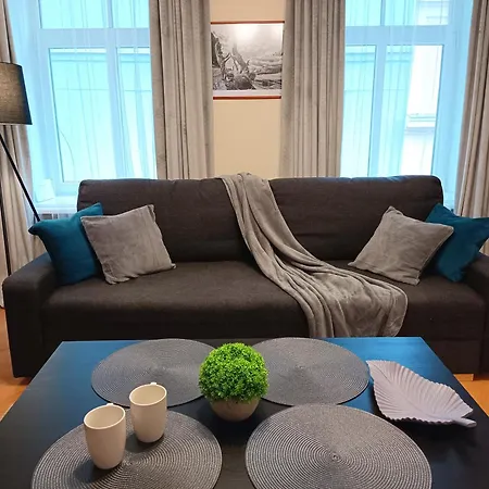 Two Bedroom In Old Town, Up To 6 Guests Daire Riga