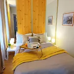 Apartmán Two Bedroom In Old Town, Up To Six Guests Riga
